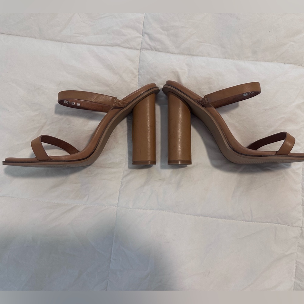 Alias Mae Nude Sandal Heel - Picture 4 of 5